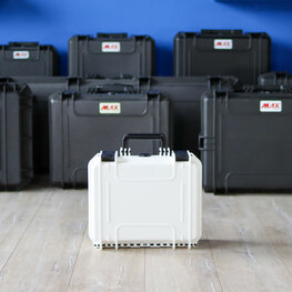 Max 300 white (Limited edition)